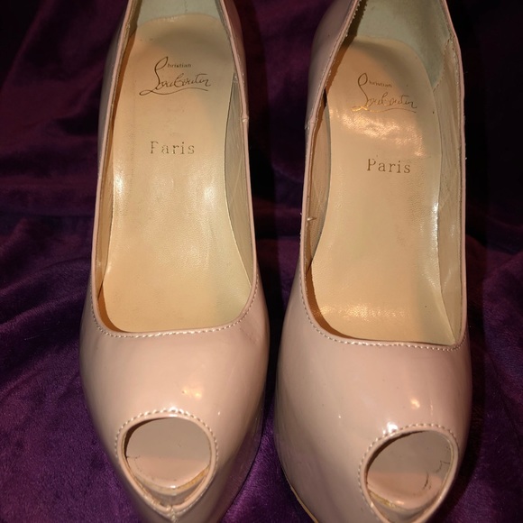 🔥 Christian Louboutin's Highness Beige Platforms - Picture 6 of 8